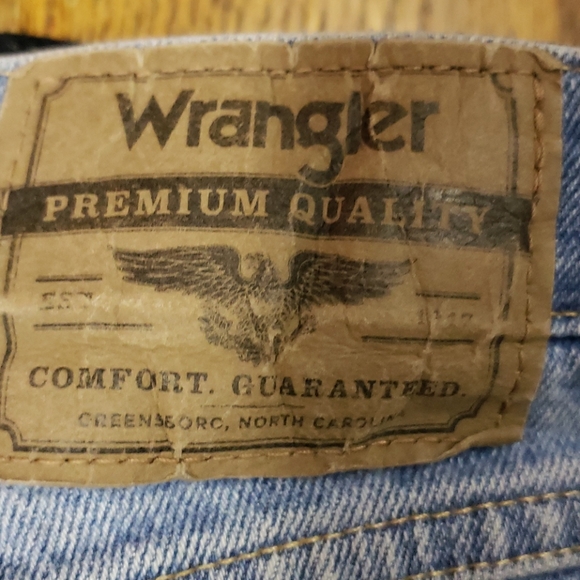 Wrangler jeans, size 34×30 - Picture 2 of 4